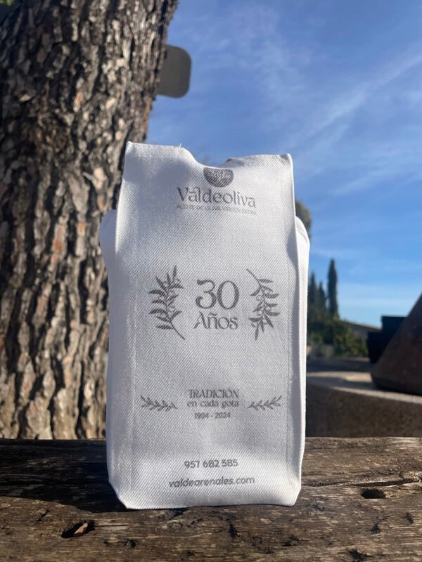 Aceite de Oliva Virgen Extra Premium – Pack 2 botellas cristal 500 mL (Edición Especial 30 Años) - Imagen 4